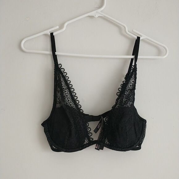 Victoria's Secret Very Sexy Unlined Plunge Bra 32C Black Lace Underwire Floral - Picture 1 of 10